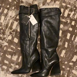 Zara leather boots with fur